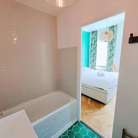 아파트 2-bedroom Design And Prestige Vieux-lille 릴