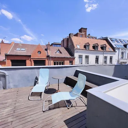 아파트 2-bedroom Design And Prestige Vieux-lille *